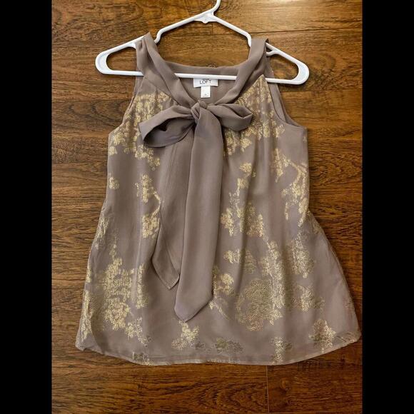 LOFT Elegant Printed Blouse with Tie Detail - Size M - Picture 5 of 8